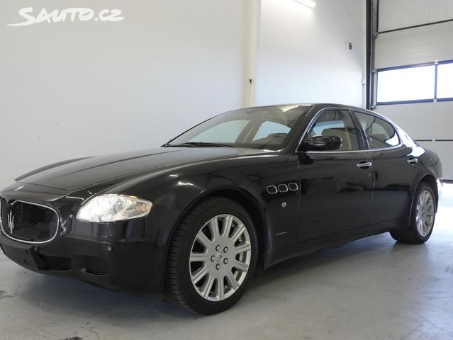 Maserati Quattroporte